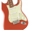 FENDER Limited Edition Player Stratocaster®, Pau Ferro Fingerboard, Fiesta Red