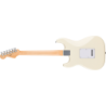 Fender Standard Stratocaster Touche érable Pickguard blanc Olympic White