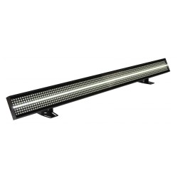 Briteq BTX-LIGHTSTRIKE - Une barre hybride LED Pixel mapping extrêmeme