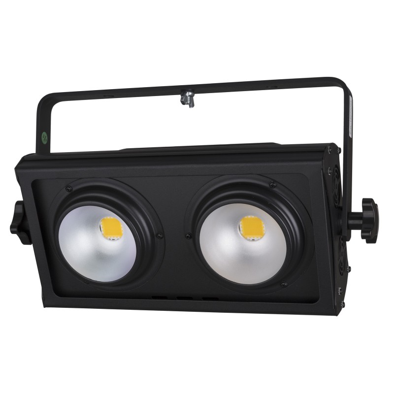 Briteq COB Blinder 2x100W - Le LED BLINDER est équipé de deux projecte
