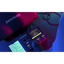 MHE_GIGBOARD-MHE-GIGBOARD_ambiance_Gigboard_Hands_Free_Media-B