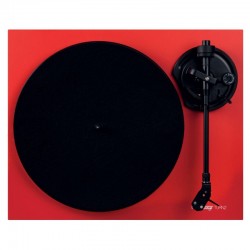 4400_TURN2_RED-platine-vinyle-hifi-rouge-avec-bras-de-lecture-droit (1)