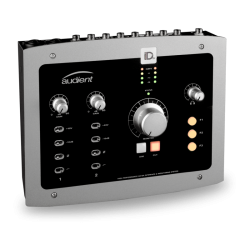 AU-ID22-cover-iD22-Standing-3Qtr1316x1066