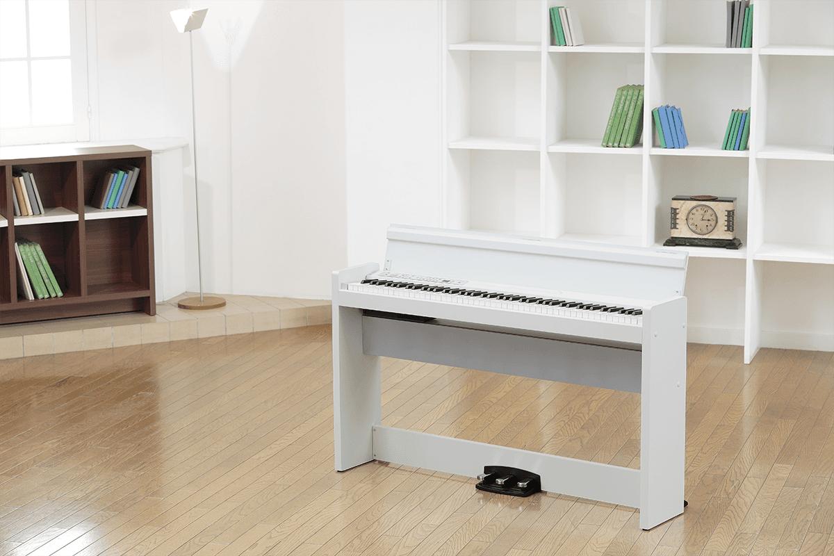 KORG LP380U-WH Piano numérique 88 notes, blanc avec stand