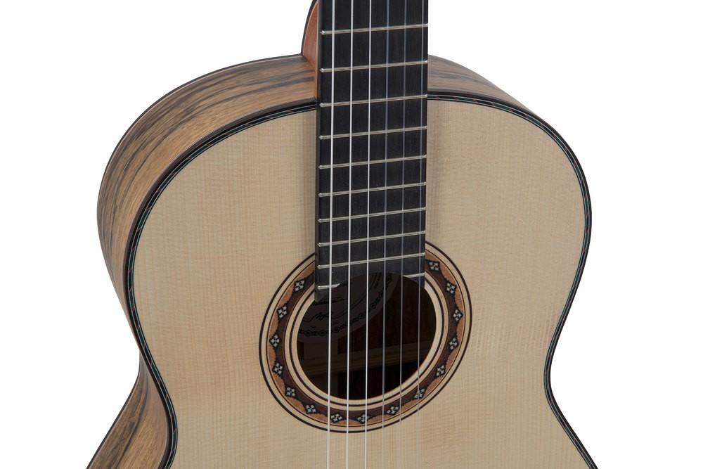 Guitare Classique Manuel Rodriguez STOCK PRIVE LIMITE Tesoro de Guinea Limba Negra A