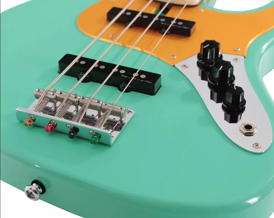 Basse Marcus MILLER V5 24-4 MLG MN