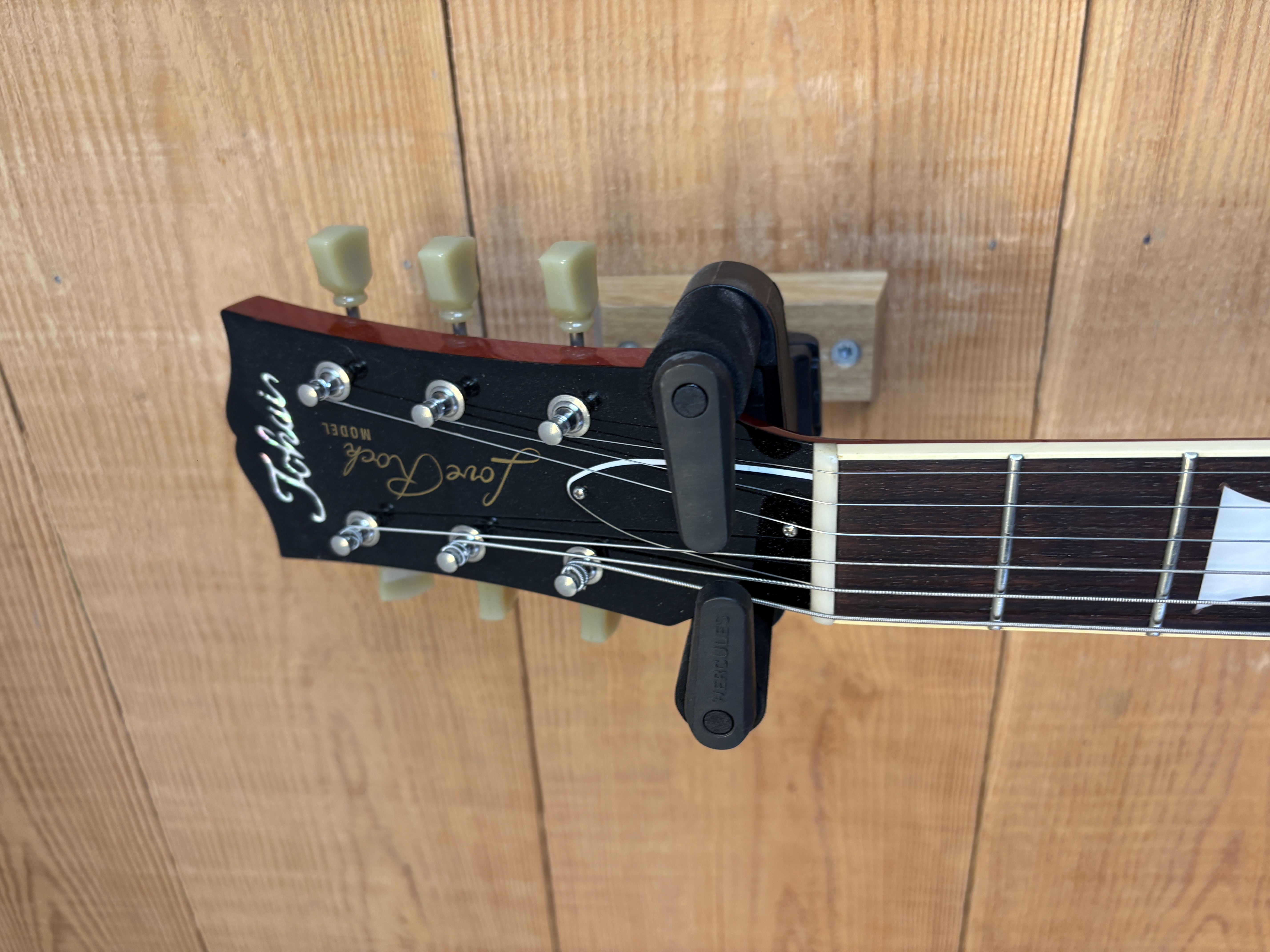 Occasion Tokai LS136F Cherry Sunburst + étui rigide