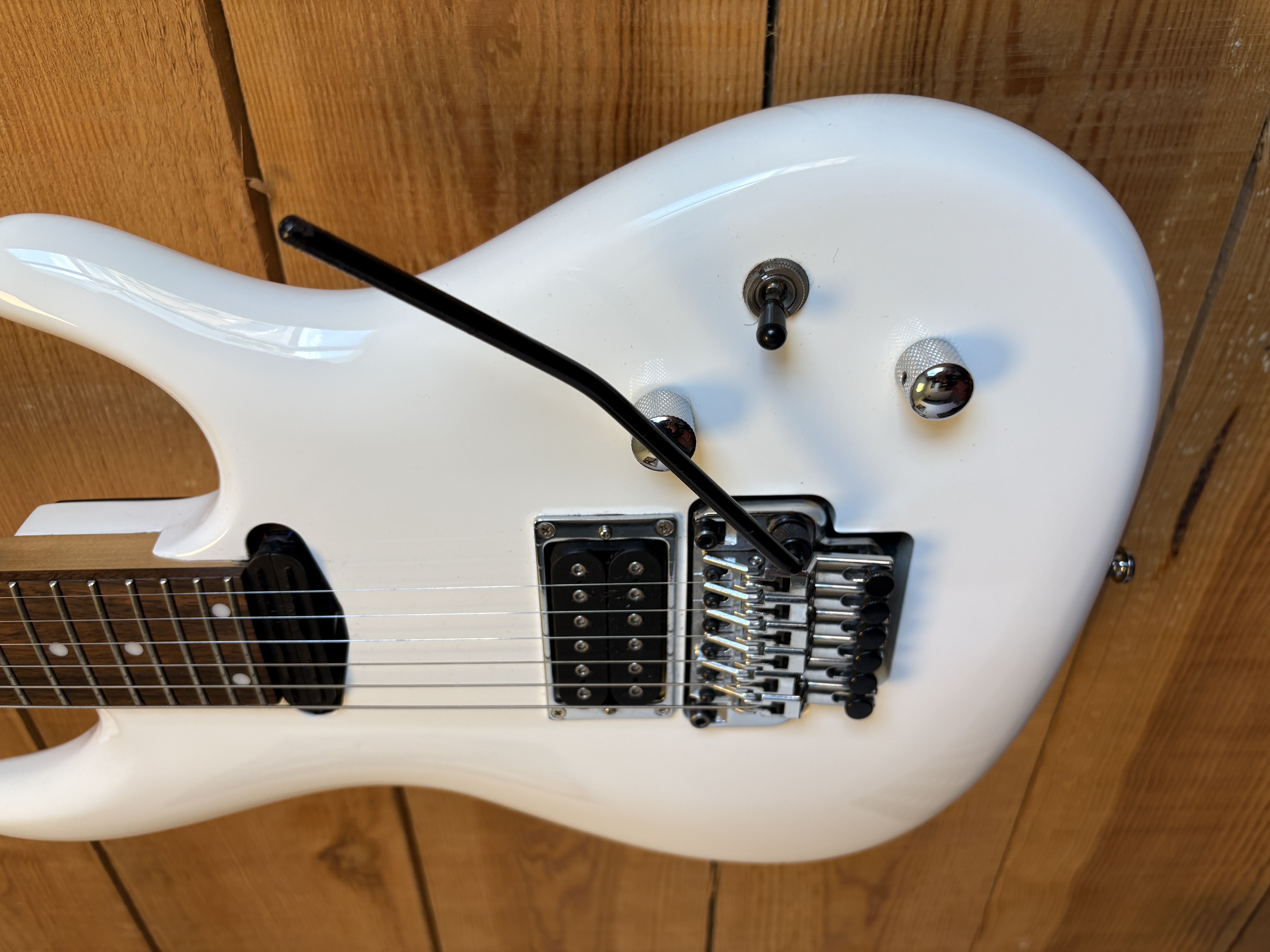 OCCASION Guitare Ibanez JS140 Joe Satriani Signature Blanc