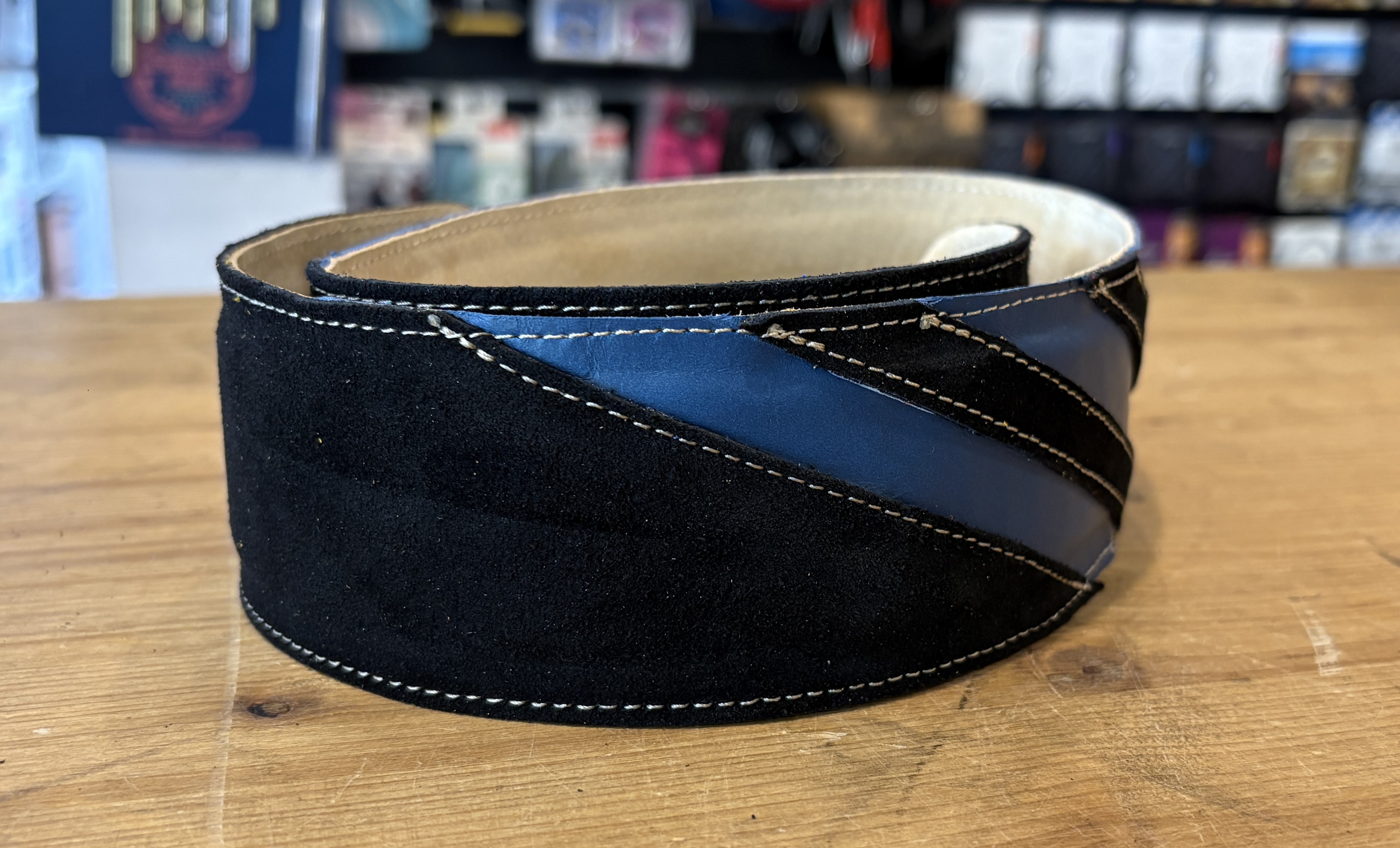 Sangle Patrick Bleses BG 791-2 Rayée Velours Noir Veau Bleu