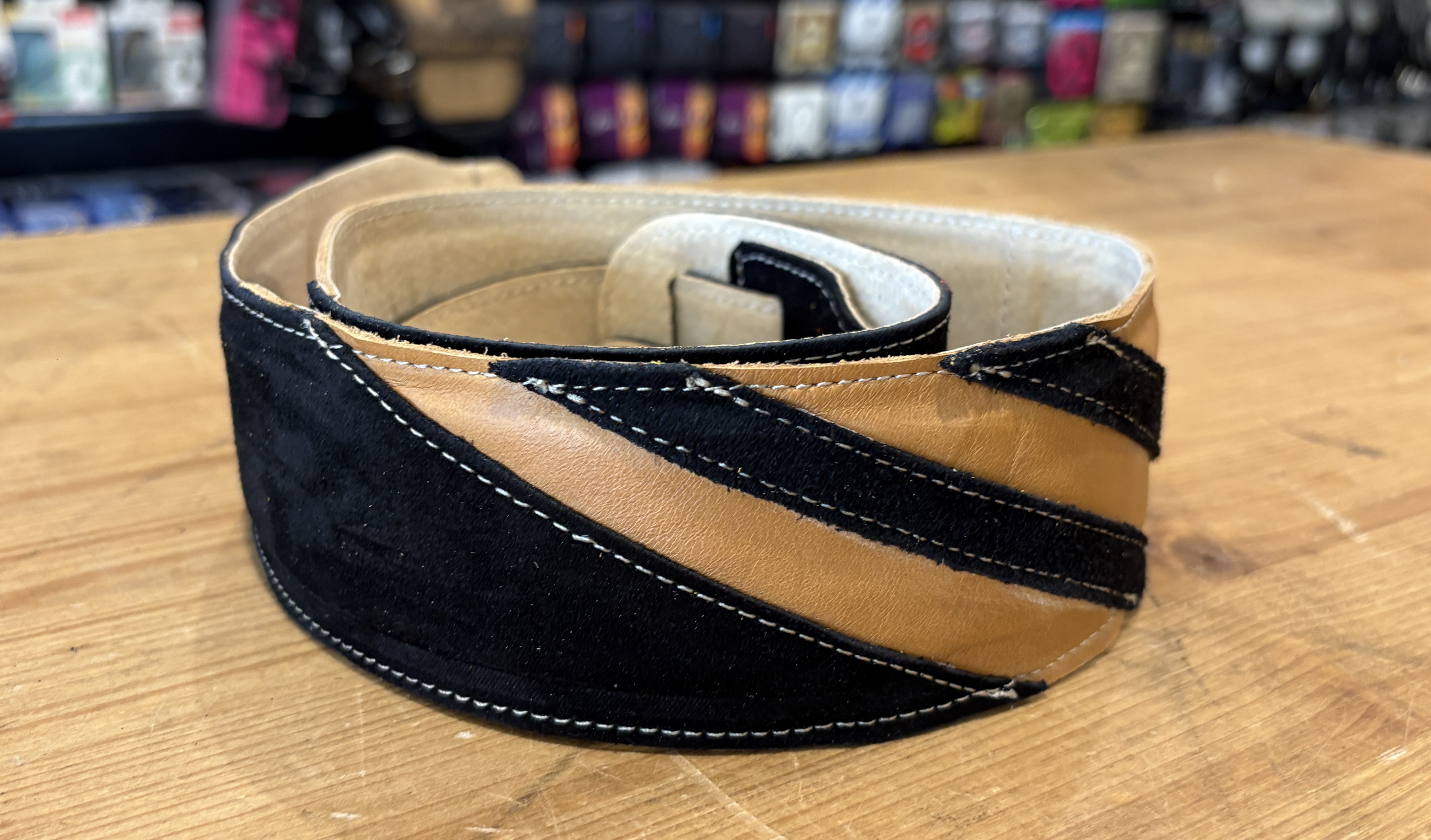 Sangle Patrick Bleses BG 791-2 Rayée Velours Noir Veau Camel