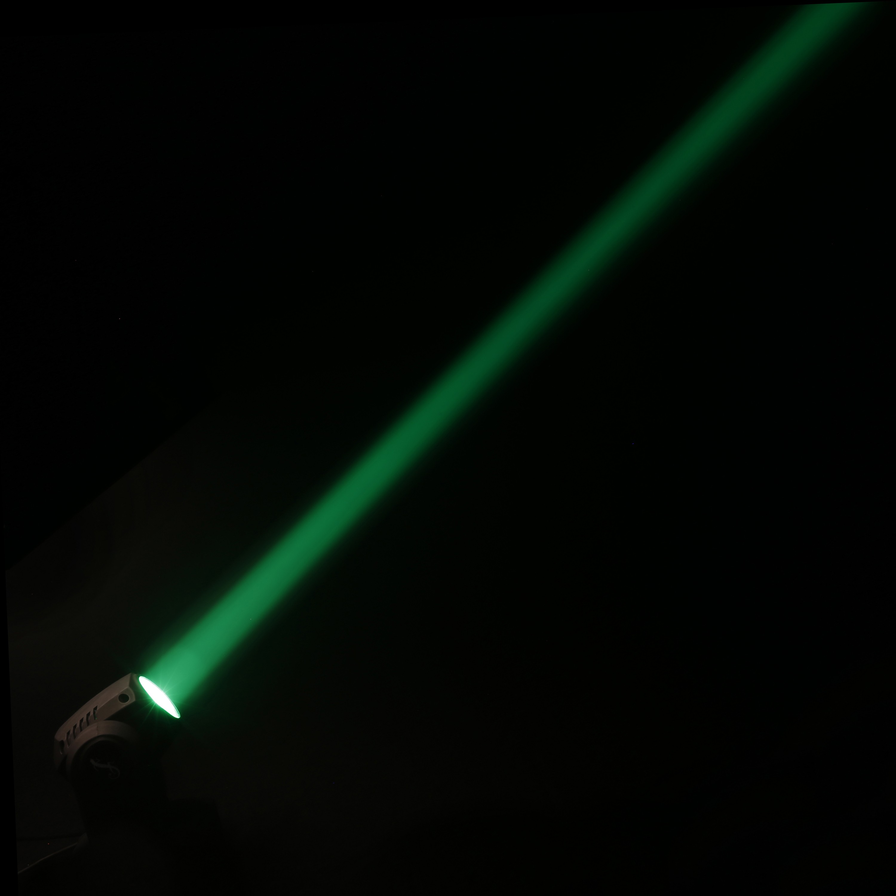 Cameo HYDRABEAM 1000 RGBW
