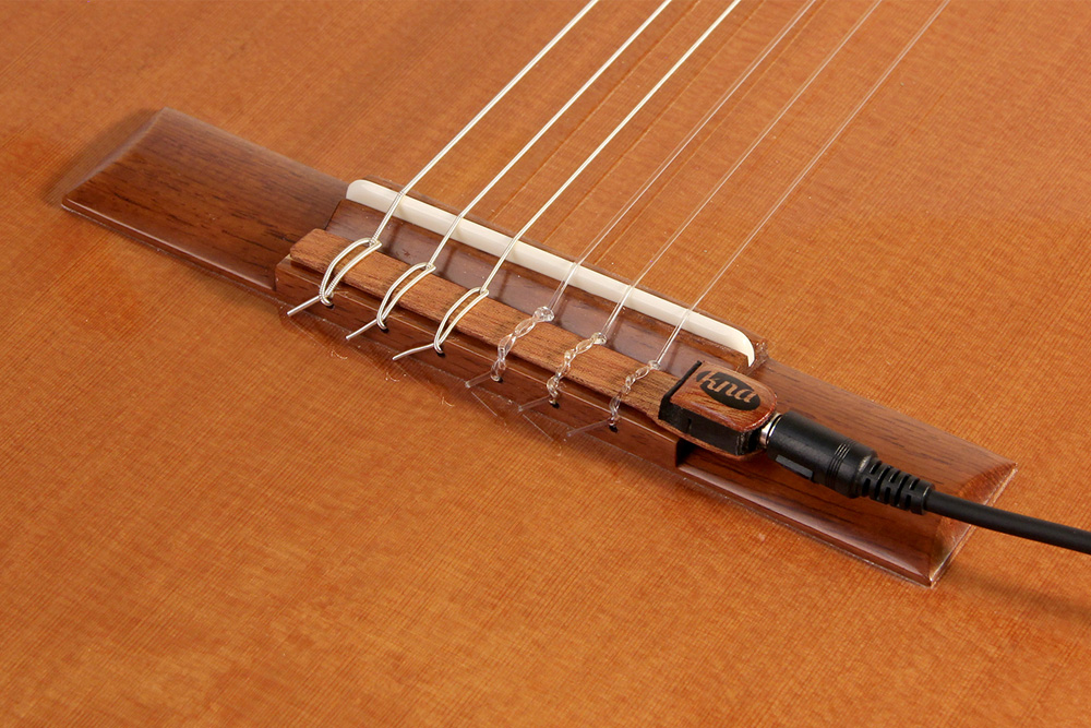 KNA NG-1 Micro Guitare nylon Piezo