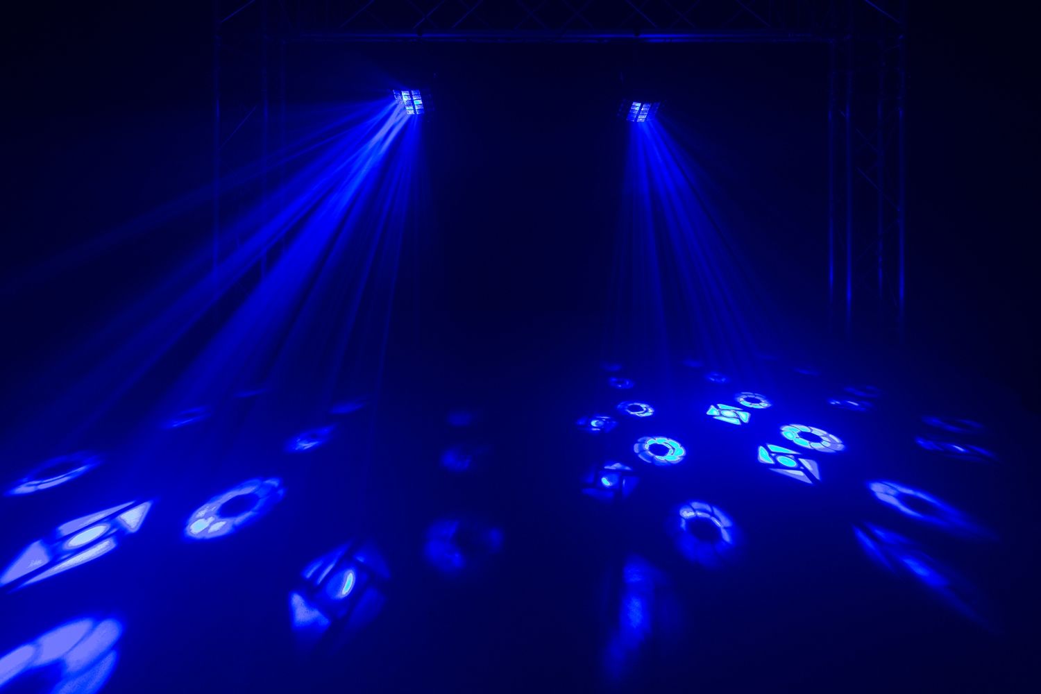 Gobo Derby BEAMZ avec UB et Strobe