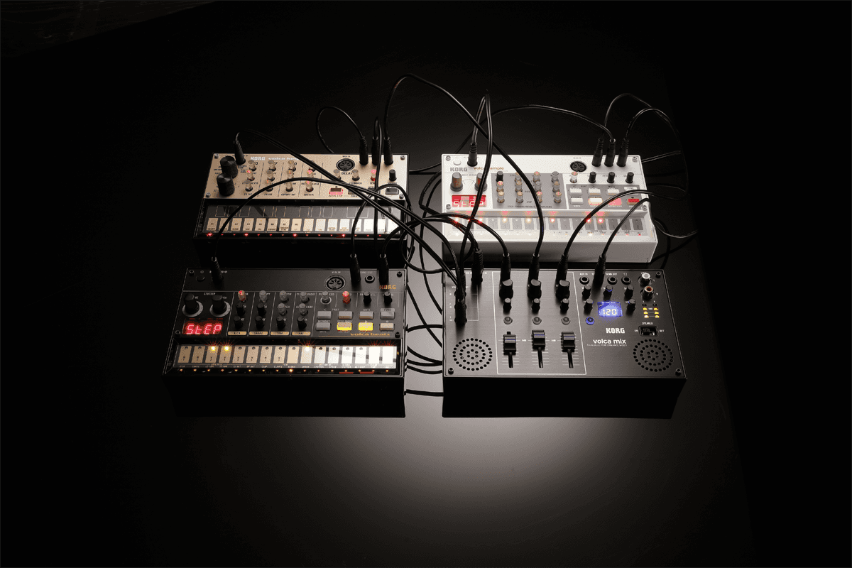SYNTHETISEUR KORG VOLCA-MIX  MIXEUR ANALOGIQUE ET NUMERIQUE
