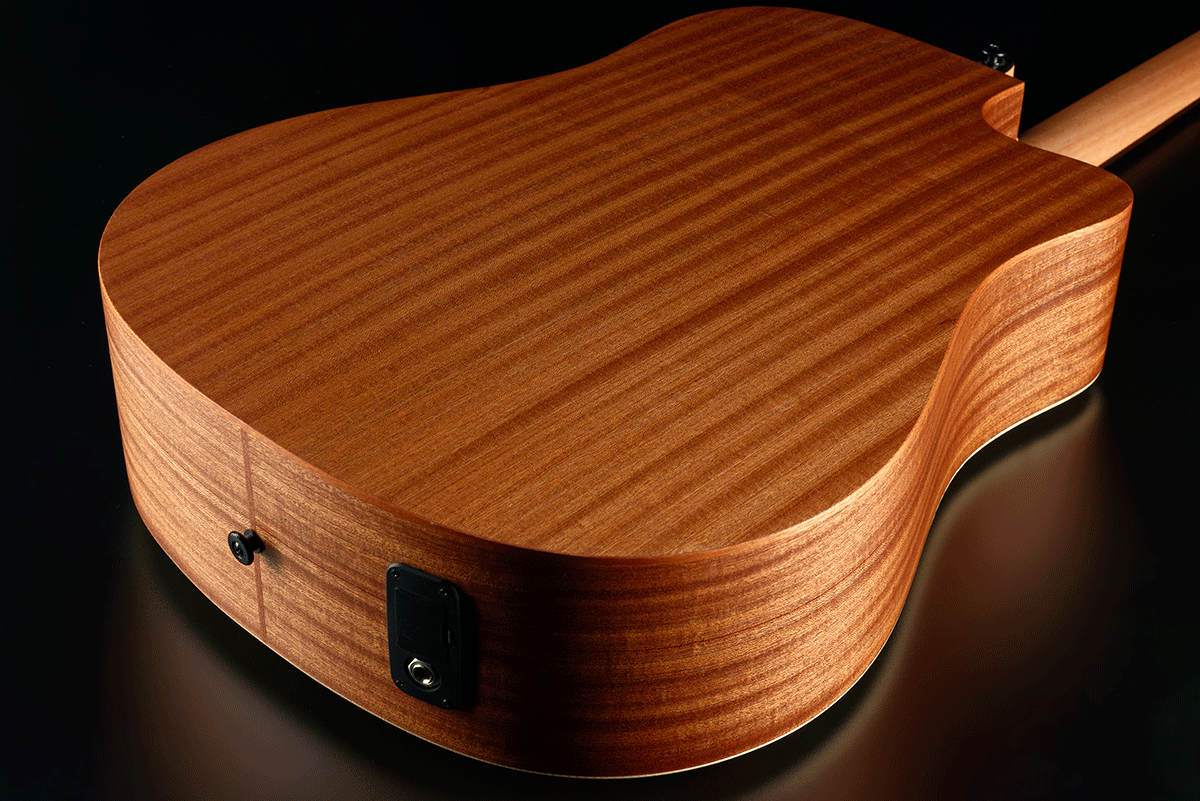 Lâg - TL70DCE-NAT Dreadnought Gaucher Cutaway Electro Natural