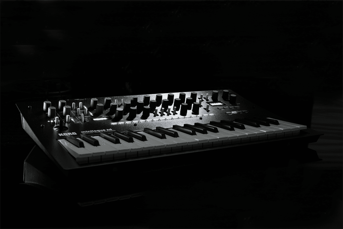 Korg - KOH MINILOGUE-XD Minilogue - Synthé hybride
