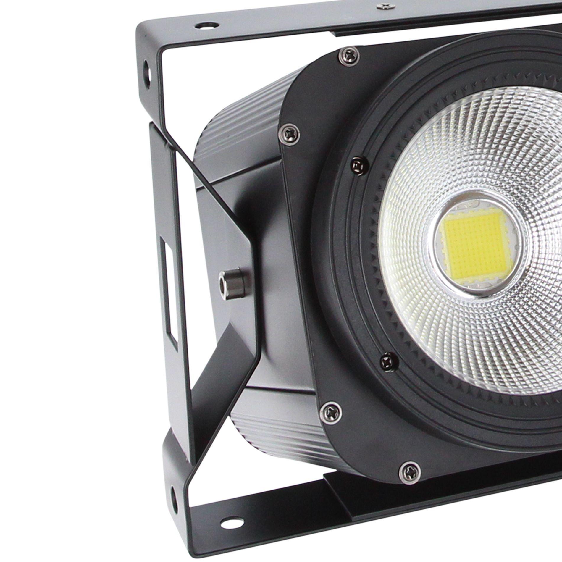 Blinder TEKNOFLASH 200